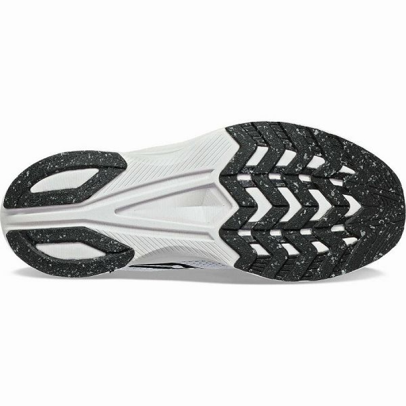 Men's Saucony Axon 3 Running Shoes White / Black | RUGTHQO-46