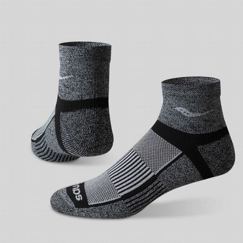 Men's Saucony Inferno Quarter 3-Pack Socks Black White | GSELIJR-87